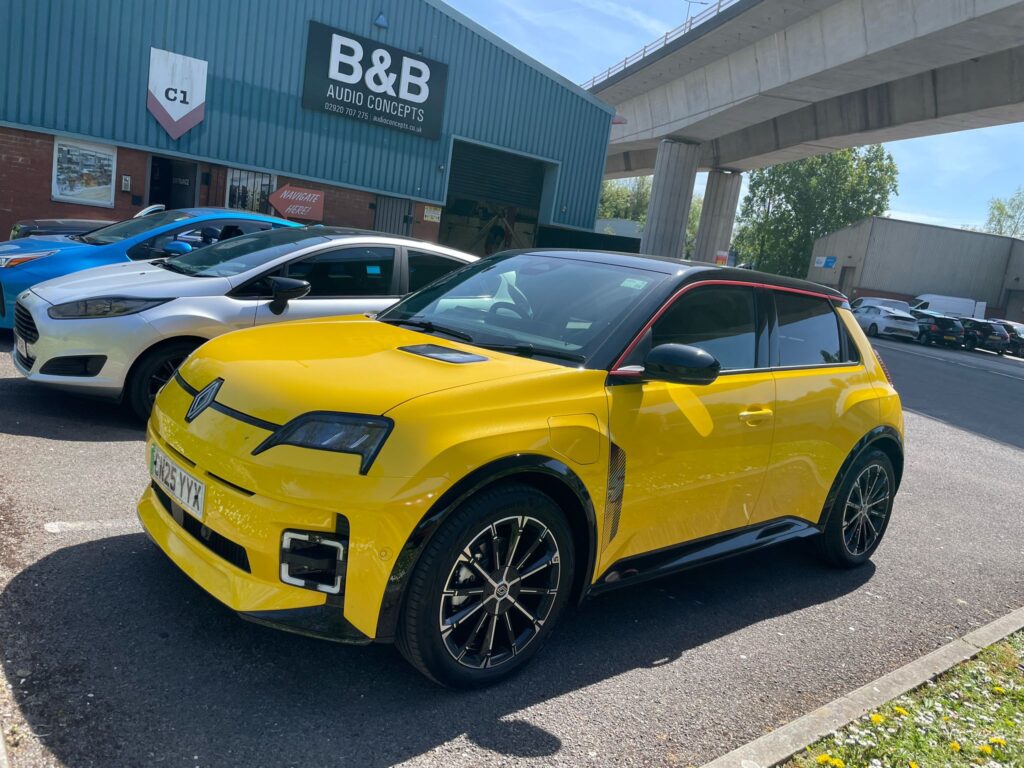 2025 Renault 5 Audio Upgrade in Cardiff Focal & Phoenix Gold Sound System Install at B&B Audioconcepts Cardiff (4)