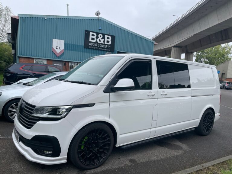 Alpine Adventure Audio Upgrade for VW T6 (15)